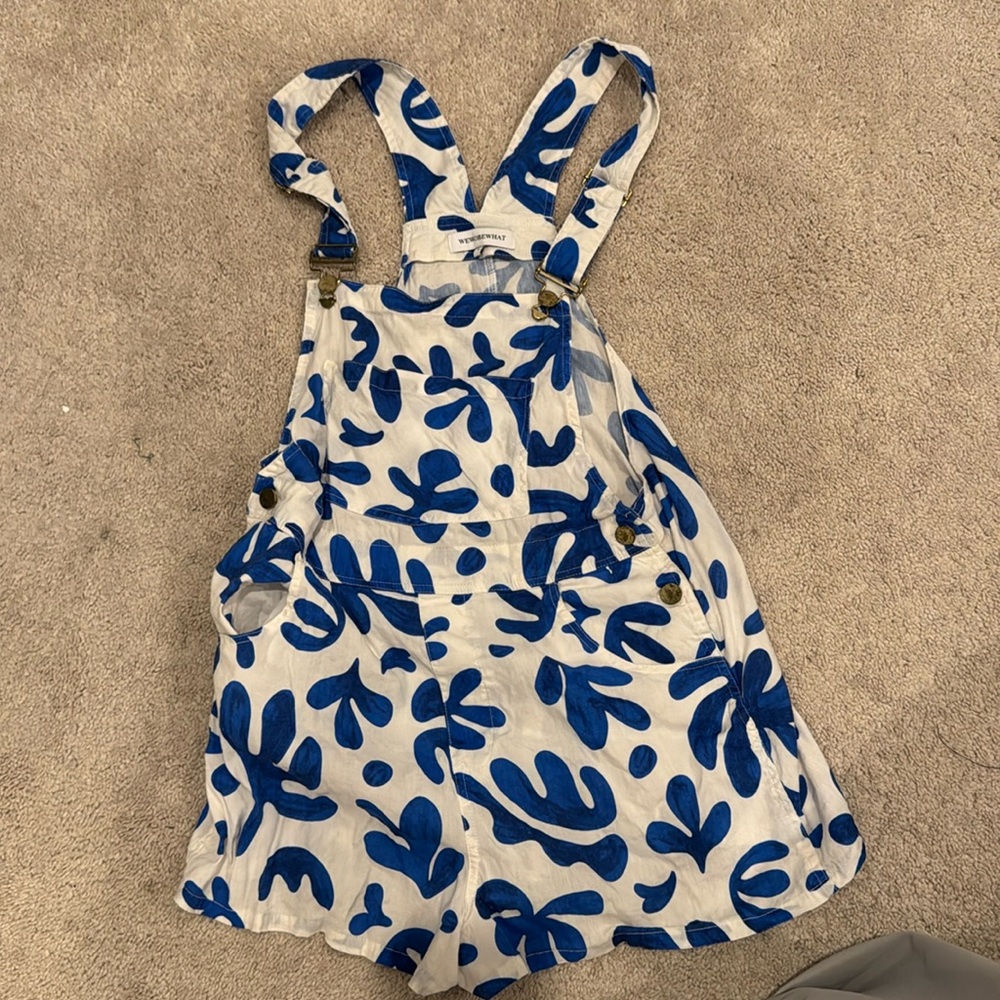 Matisse print inspired overall shorts size S WeWoreWhat